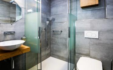 Doppeleinfamilienhaus 5.5 Zimmer - image - 3