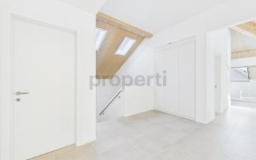 Attic flat 3.5 rooms - image - 9