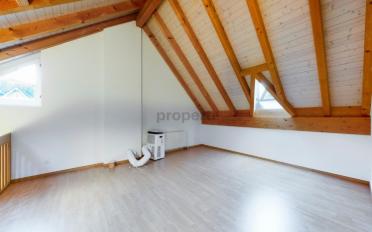 Dernier étage 3 pièces - image - 2