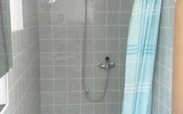 Chambre 1.5 pièces - image - 5