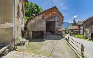 Maison contiguë 13 pièces - image - 12