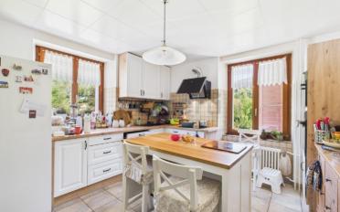 Wohngebäude 10 Zimmer - image - 1