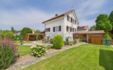 Einfamilienhaus 4.5 Zimmer - image - 1