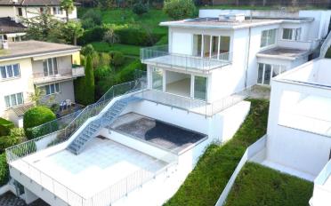 Villa 6.5 Zimmer - image - 1