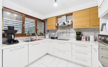 Villa 6.5 pièces - image - 3