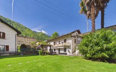 Einfamilienhaus 4.5 Zimmer - image - 1