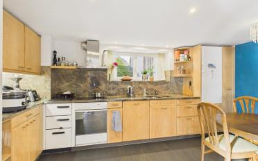 Einfamilienhaus 5.5 Zimmer - image - 4