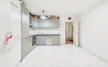 Wohngebäude 26 Zimmer - image - 4