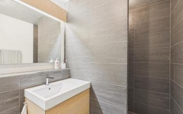 Apartment 2.5 rooms - image - 8