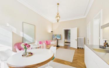 Furnished flat 2.5 rooms - image - 2