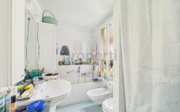 Residential building 10.5 rooms - image - 11