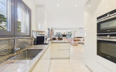 Single house 8.5 rooms - image - 6
