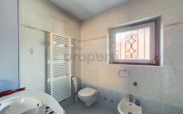 Einfamilienhaus 7.5 Zimmer - image - 9