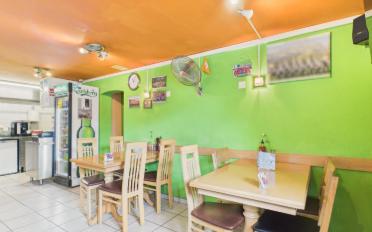 Restaurant 3.5 pièces - image - 1