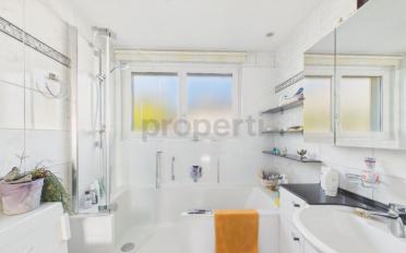 Einfamilienhaus 7.5 Zimmer - image - 11