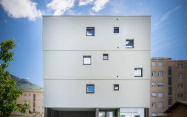 Residential building 12.5 rooms - image - 4