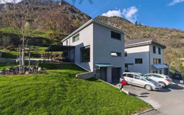 Einfamilienhaus 4.5 Zimmer - image - 1