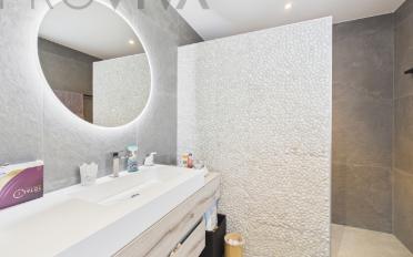 Wohnung 5.5 Zimmer - image - 5