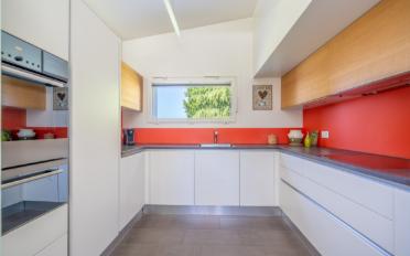 Villa 7.5 pièces - image - 7