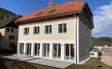 Doppeleinfamilienhaus 5.5 Zimmer - image - 1