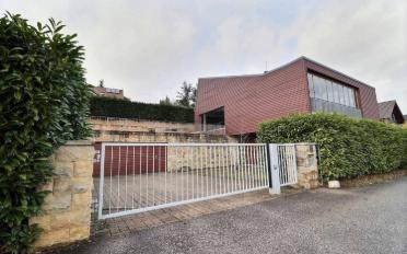 Villa 7.5 pièces - image - 2