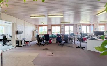 Office - image - 8