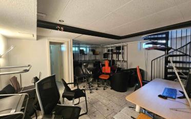 Office - image - 7