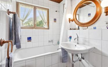 Single house 10 rooms - image - 9