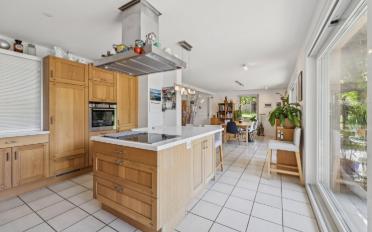 Maison 8 pièces - image - 3