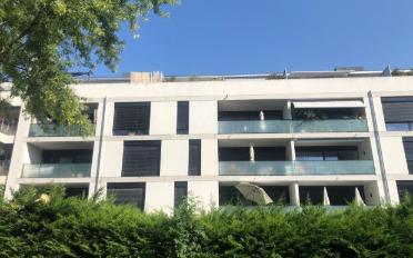 offener Parkplatz - image - 3