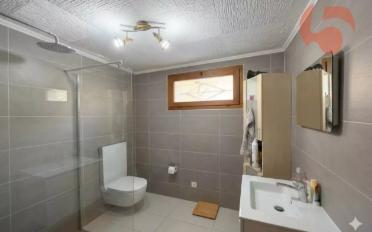 Villa 6.5 Zimmer - image - 8