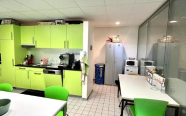 Office - image - 13