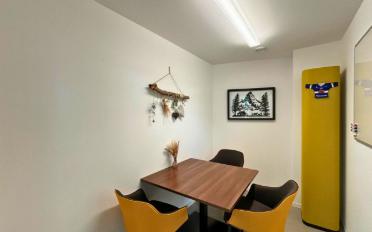 Bureau - image - 3