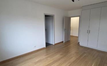 Apartment 7.5 rooms - image - 9