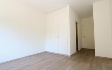Apartment 4 rooms - image - 9