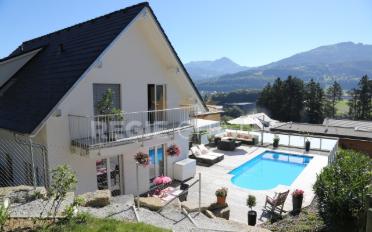 Villa 8 pièces - image - 1