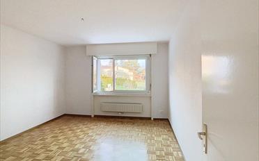 Apartment 4 rooms - image - 6