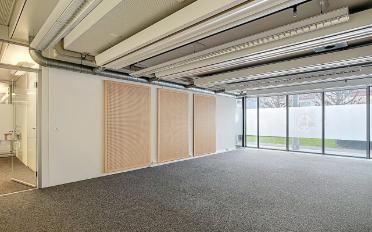 Commercial - image - 12