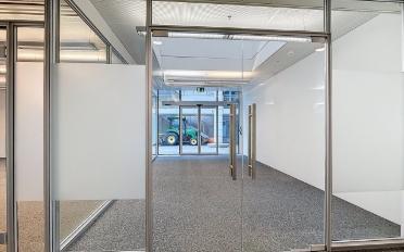 Commercial - image - 6