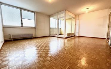 Apartment 5 rooms - image - 3