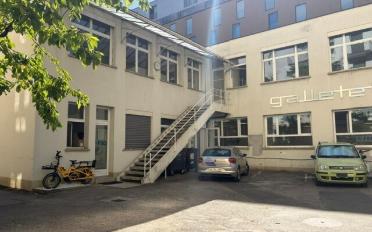 Bureau - image - 1