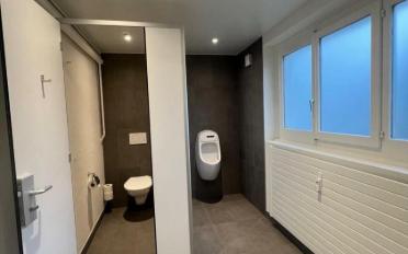 Commercial - image - 9