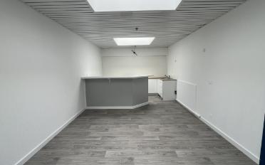 Office - image - 8