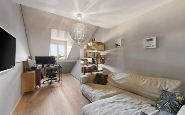 Dachwohnung 5 Zimmer - image - 7