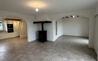 Doppeleinfamilienhaus 7.5 Zimmer - image - 1