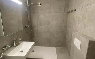 Apartment 4 rooms - image - 9