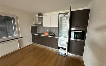 Apartment 4 rooms - image - 3
