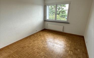 Apartment 4 rooms - image - 4
