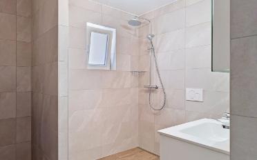 Apartment 2.5 rooms - image - 8
