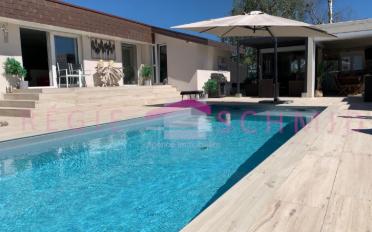 Villa 8 rooms - image - 2